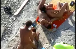 ძუძუები, ლესბო, კოცნა